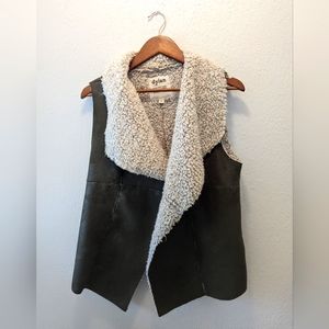 Dylan faux fur vest